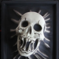 Screaming Skull 3-D Glow-in-the-Dark Wall Hanging